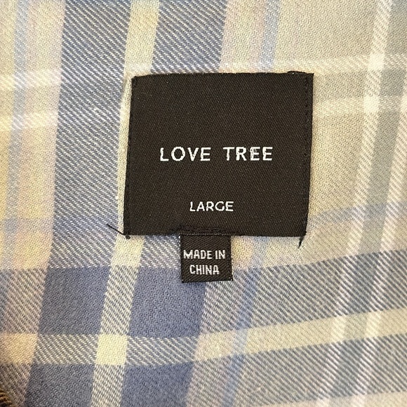 NWOT Love Tree plaid cotton flannel oversize long sleeve crop length shirt - Picture 9 of 11